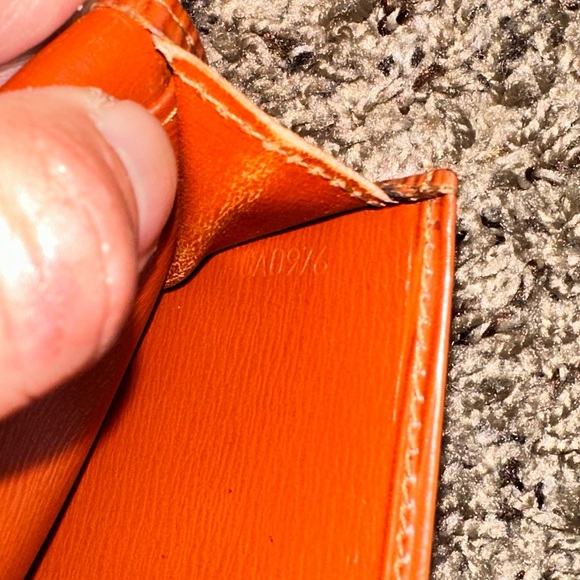 Louis Vuitton Wallet with COA - Picture 9 of 14